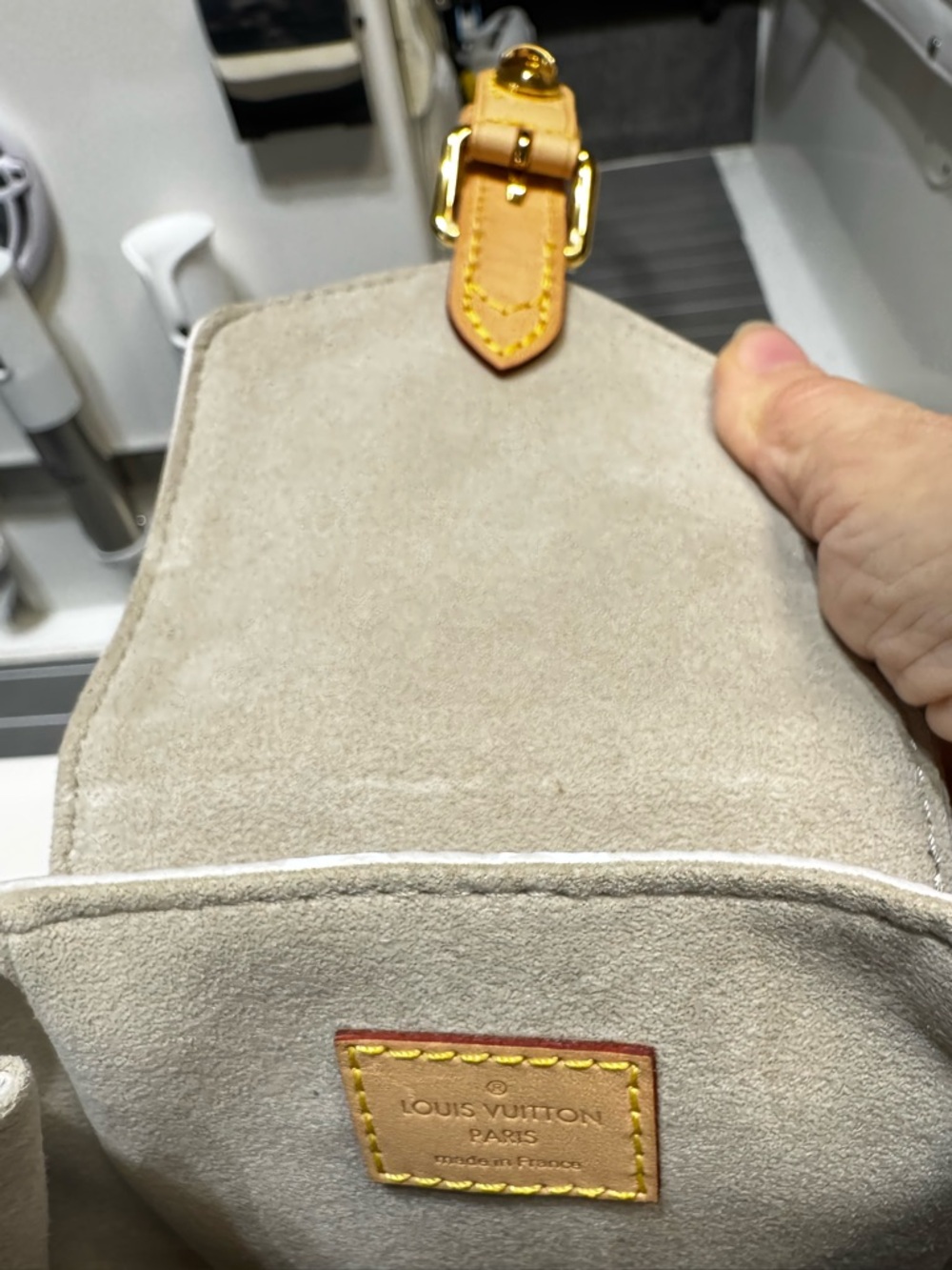 Louis Vuitton Pink and White Backpack with Monogram Design - Picture 9 of 10